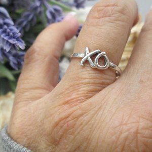 Minimalist Sterling Silver XO (Hugs & Kisses) Ring, various sizes available